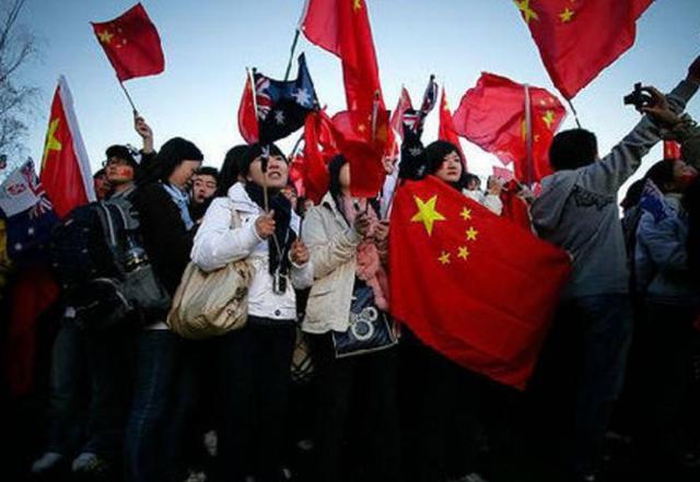 请问这个是哪个个动漫中的片段？游戏画面